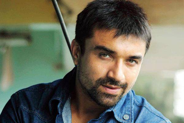 Ajaz Khan